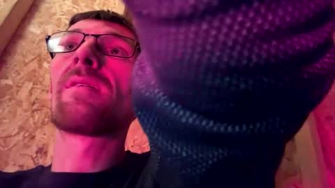 cworld9709321 online show from October 26, 2025, 8:53 am