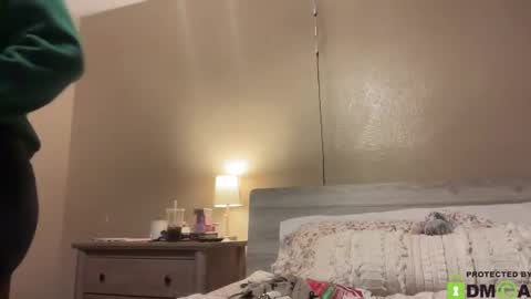 Snapshot of cxbraj chatting on March 4, 2026, 5:02 am cxbraj online show from March 4, 2026, 5:02 am