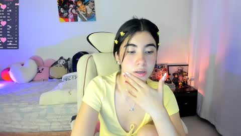 Snapshot of cyber_lizz chatting on February 4, 2025, 10:24 pm Liz online show from February 4, 2025, 10:24 pm