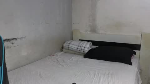 Snapshot of cyberdinner chatting on December 7, 2024, 5:48 am Lu online show from December 7, 2024, 5:48 am