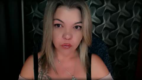 Snapshot of cyberdomme chatting on September 20, 2025, 10:44 pm Full time mean bitch. online show from September 20, 2025, 10:44 pm