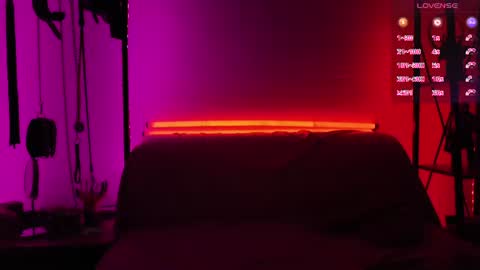 Snapshot of cyberxgoddess_ chatting on June 8, 2026, 7:36 pm Lily Goddess online show from June 8, 2026, 7:36 pm