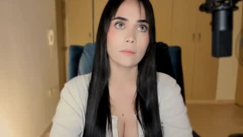 Snapshot of cyborgmuse chatting on September 24, 2025, 6:50 am cyborgmuse online show from September 24, 2025, 6:50 am