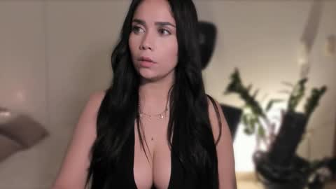 Snapshot of cyborgmuse chatting on November 10, 2025, 5:17 am cyborgmuse online show from November 10, 2025, 5:17 am