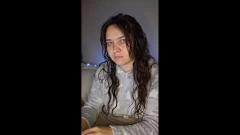 Snapshot of cyndee_winter chatting on October 28, 2025, 6:10 pm Cyndee Winter online show from October 28, 2025, 6:10 pm