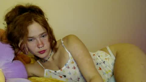 Snapshot of cypresskneez chatting on June 23, 2026, 7:06 am cypresskneez online show from June 23, 2026, 7:06 am