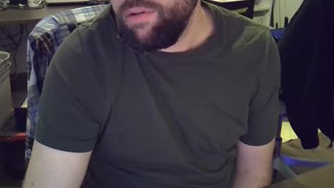 cyrsug online show from December 19, 2025, 3:41 pm