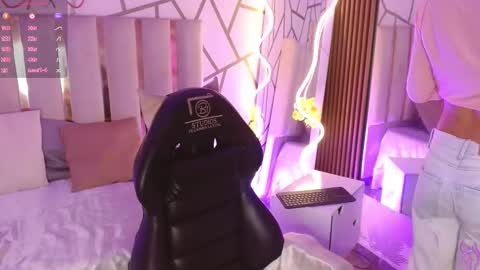 Snapshot of cyrus_tay chatting on February 23, 2026, 12:24 pm cyrus_tay online show from February 23, 2026, 12:24 pm