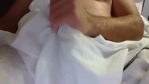 Snapshot of d12er chatting on December 17, 2025, 6:08 am d12er online show from December 17, 2025, 6:08 am