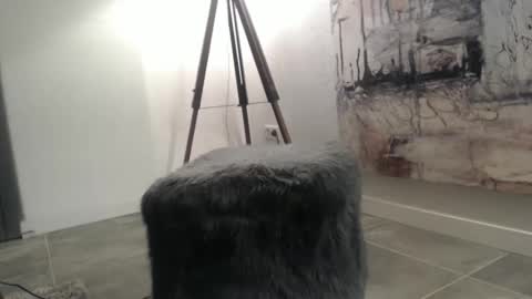 d_e_k_i online show from January 13, 2025, 6:38 am