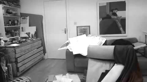 Snapshot of d_w_londonboy chatting on December 16, 2024, 11:12 am d w londonboy online show from December 16, 2024, 11:12 am