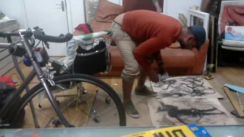 Snapshot of d_w_londonboy chatting on January 4, 2025, 1:53 pm d w londonboy online show from January 4, 2025, 1:53 pm