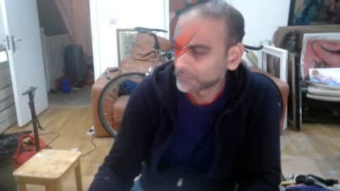 Snapshot of d_w_londonboy chatting on January 8, 2025, 12:58 pm d w londonboy online show from January 8, 2025, 12:58 pm