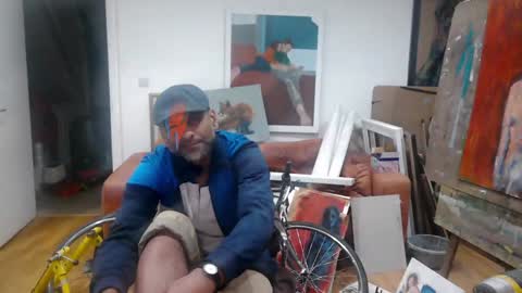 Snapshot of d_w_londonboy chatting on January 27, 2025, 11:33 pm d w londonboy online show from January 27, 2025, 11:33 pm