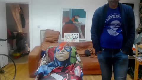 Snapshot of d_w_londonboy chatting on January 28, 2025, 8:57 am d w londonboy online show from January 28, 2025, 8:57 am