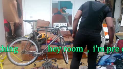 Snapshot of d_w_londonboy chatting on January 28, 2025, 8:04 pm d w londonboy online show from January 28, 2025, 8:04 pm