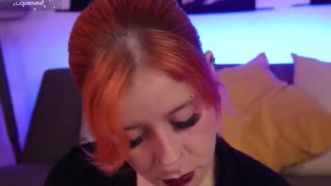 Darlene online show from November 8, 2025, 10:48 am