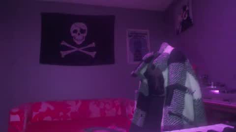 Snapshot of dabirdfree chatting on September 11, 2025, 10:21 pm Destroyer online show from September 11, 2025, 10:21 pm