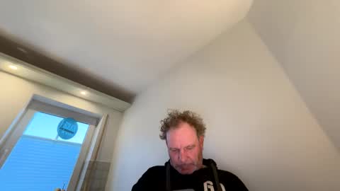 dachdecker7269 online show from April 6, 2026, 4:46 am