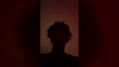 Snapshot of dadalongleg chatting on April 6, 2026, 7:15 pm dadalongleg online show from April 6, 2026, 7:15 pm