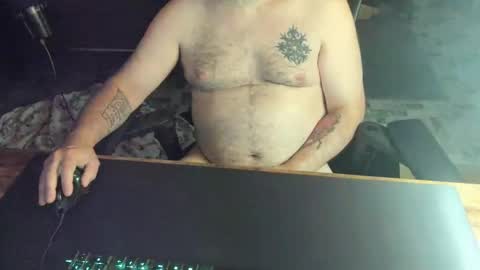 Snapshot of dadbodfatrod chatting on October 5, 2025, 3:10 pm Daddy online show from October 5, 2025, 3:10 pm