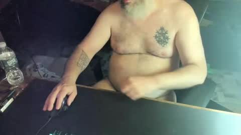 Snapshot of dadbodfatrod chatting on October 19, 2025, 9:26 pm Daddy online show from October 19, 2025, 9:26 pm