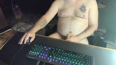 Snapshot of dadbodfatrod chatting on November 8, 2025, 4:40 pm Daddy online show from November 8, 2025, 4:40 pm