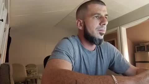 Snapshot of daddo1477 chatting on November 15, 2025, 10:04 pm daddo1477 online show from November 15, 2025, 10:04 pm