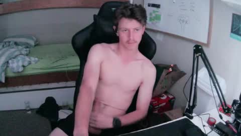 daddy__desires online show from April 10, 2026, 9:47 am