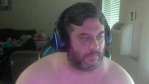 daddybody4u online show from April 29, 2026, 6:47 pm