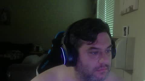 daddybody4u online show from May 17, 2026, 5:53 pm