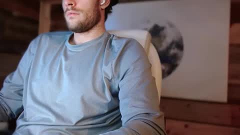 Snapshot of daddydoesit69 chatting on December 26, 2024, 11:57 pm Leo online show from December 26, 2024, 11:57 pm