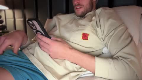 Snapshot of daddydoesit69 chatting on January 10, 2025, 6:49 pm Leo online show from January 10, 2025, 6:49 pm