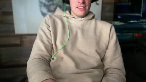 Snapshot of daddydoesit69 chatting on January 23, 2025, 7:07 pm Leo online show from January 23, 2025, 7:07 pm