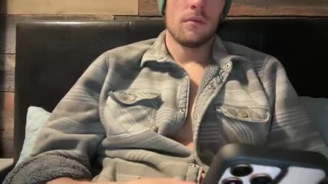 Snapshot of daddydoesit69 chatting on February 5, 2025, 9:50 pm Leo online show from February 5, 2025, 9:50 pm