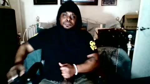 Snapshot of daddydraybbc chatting on December 20, 2025, 10:06 pm daddydraybbc online show from December 20, 2025, 10:06 pm