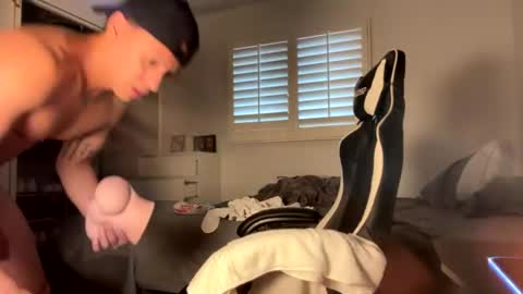 daddyfit95 online show from July 18, 2026, 5:39 pm