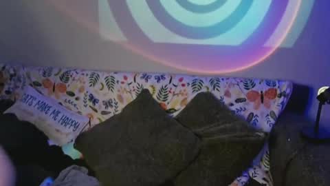 Goddess Gaia online show from February 6, 2025, 7:24 am