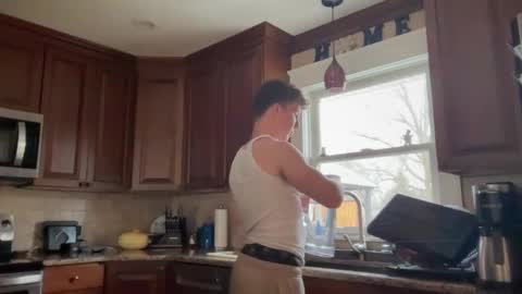 Snapshot of daddygmoney6969 chatting on December 4, 2024, 5:00 pm daddygmoney6969 online show from December 4, 2024, 5:00 pm