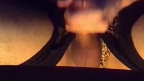 daddypervbuttprincess online show from November 27, 2025, 9:39 pm