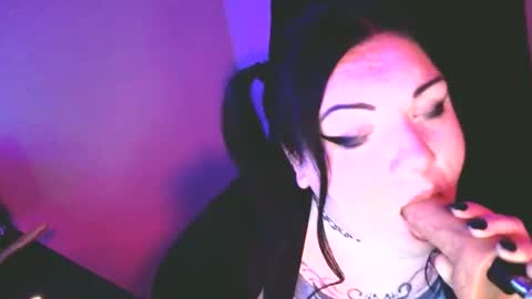 Snapshot of daddyslilcumslxt chatting on October 29, 2025, 2:58 am daddyslilcumslxt online show from October 29, 2025, 2:58 am