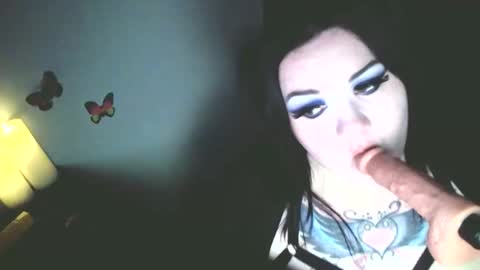 Snapshot of daddyslilcumslxt chatting on November 18, 2025, 7:07 pm daddyslilcumslxt online show from November 18, 2025, 7:07 pm