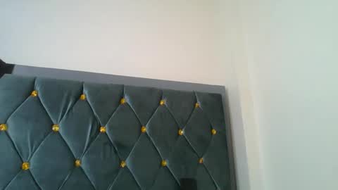 Daddys love online show from April 15, 2026, 2:02 pm