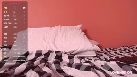 Snapshot of daddysneakinme chatting on December 23, 2024, 11:06 pm Anny online show from December 23, 2024, 11:06 pm