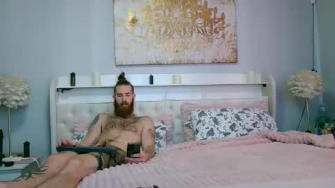 Snapshot of daddyunlocked1 chatting on December 5, 2025, 3:41 pm daddyunlocked1 online show from December 5, 2025, 3:41 pm