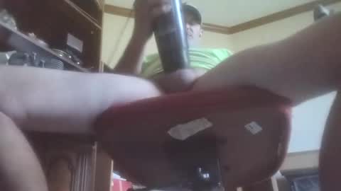 Snapshot of dadsfreedickrides chatting on October 3, 2025, 7:44 pm dadsfreedickrides online show from October 3, 2025, 7:44 pm