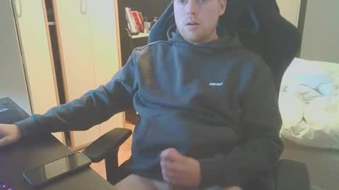 Dae5 online show from October 18, 2025, 8:15 am