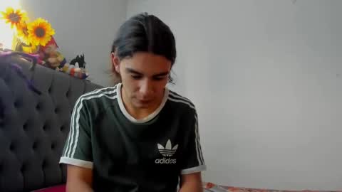 Snapshot of daemon_txuspunk chatting on December 1, 2024, 6:30 pm DAEMON online show from December 1, 2024, 6:30 pm