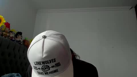 Snapshot of daemon_txuspunk chatting on December 4, 2024, 6:17 pm DAEMON online show from December 4, 2024, 6:17 pm