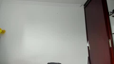 Snapshot of daemon_txuspunk chatting on December 19, 2024, 6:12 pm DAEMON online show from December 19, 2024, 6:12 pm